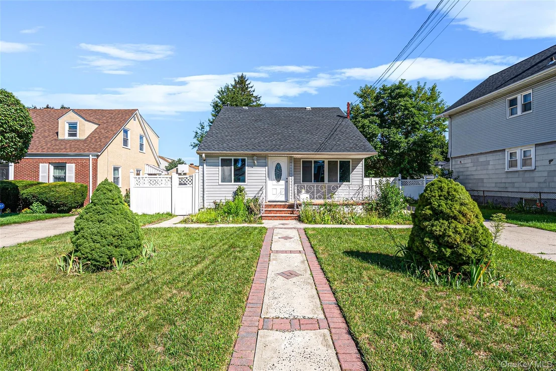 Photo of 231 Cedar Street