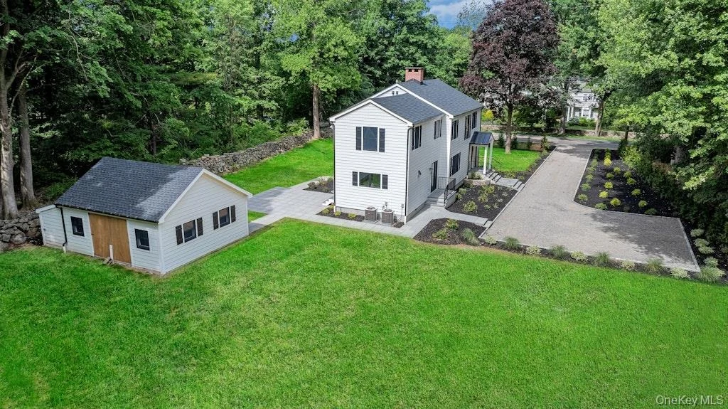 Photo of 676 Hardscrabble Road