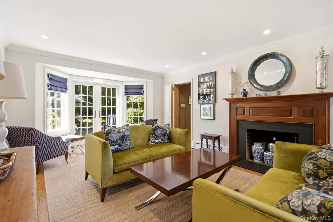 Photo of 2 Saint Marks Place