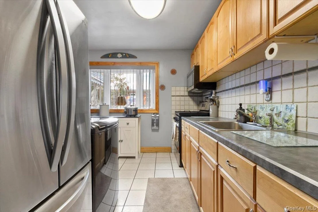 Photo of 1012 Vincent Avenue