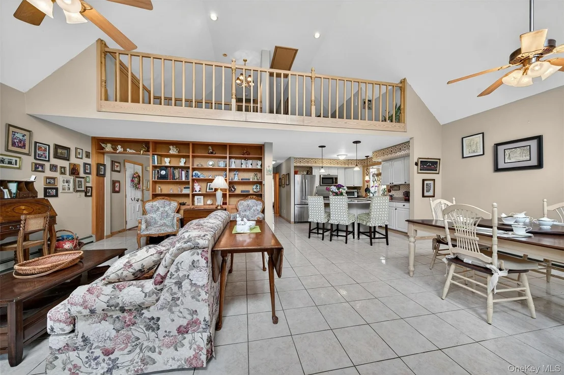 Photo of 48 Farries Avenue