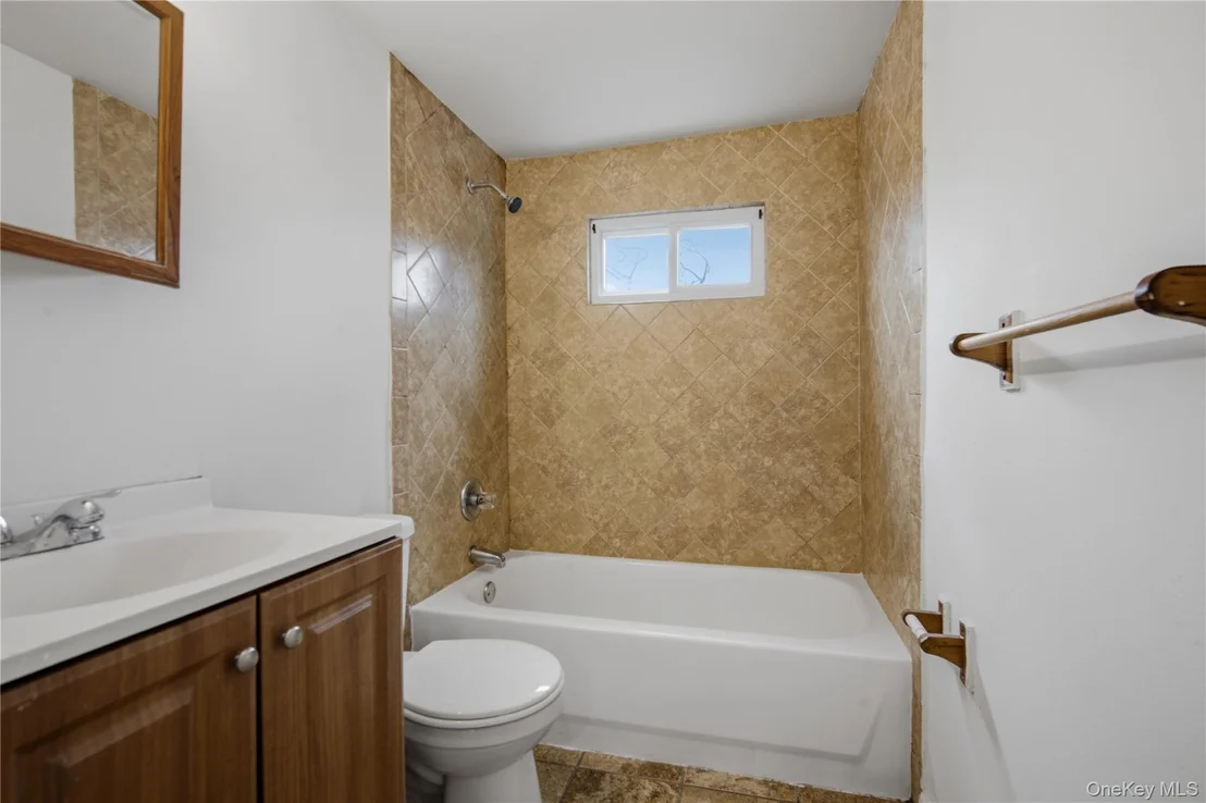 Photo of 36 Edgewater Drive