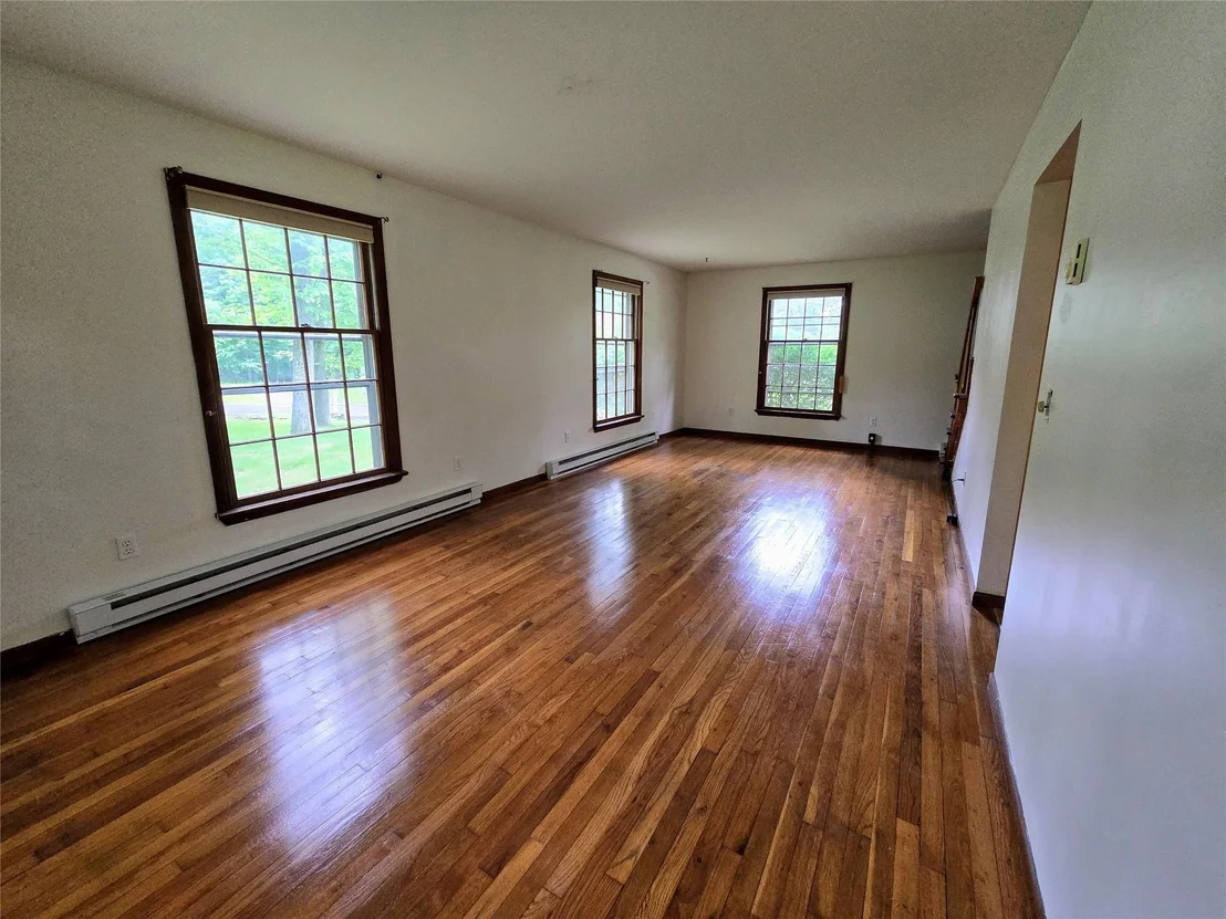 Photo of 34 Pine Court