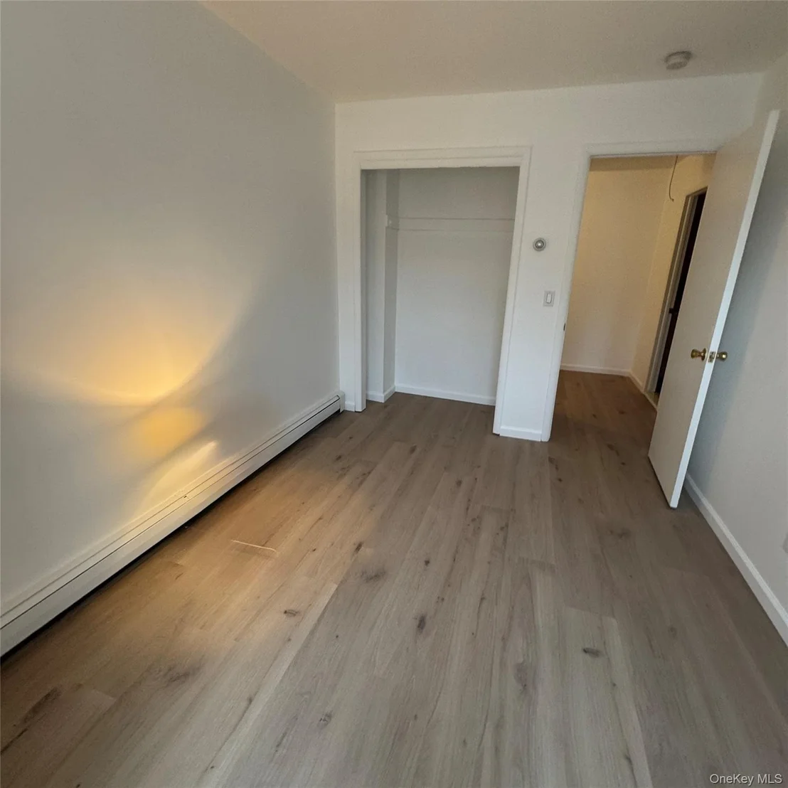 Photo of 206 Chrystal Drive