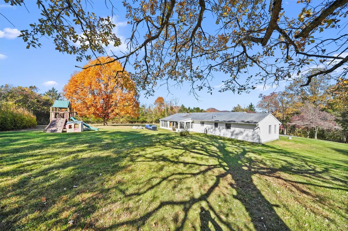 Photo of 397 Bellvale Road