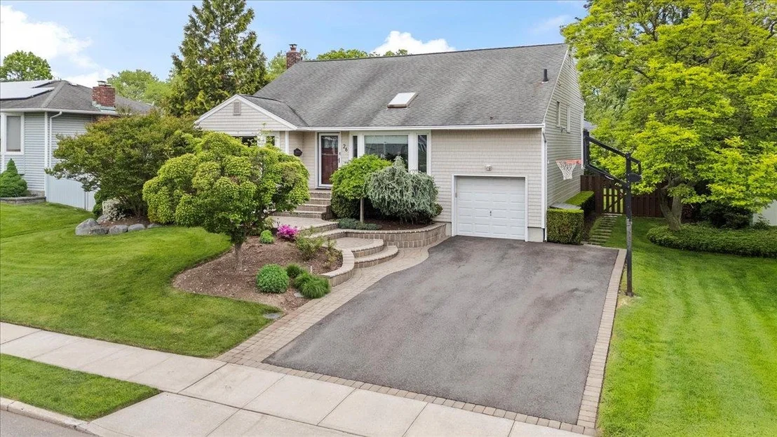 Photo of 26 Tioga Drive