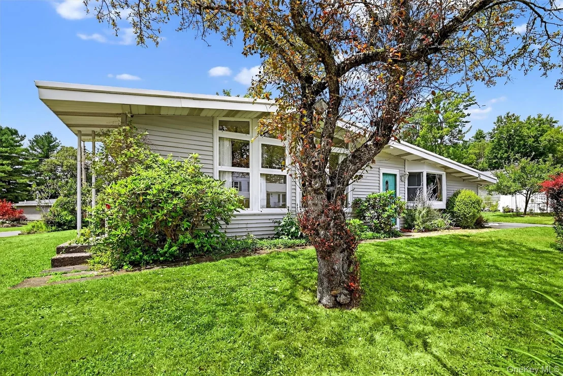 Photo of 25 Crescent View