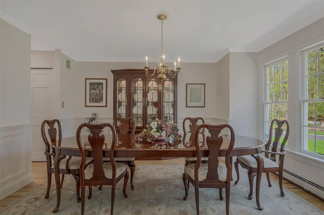 Photo of 19 Emerald Lane
