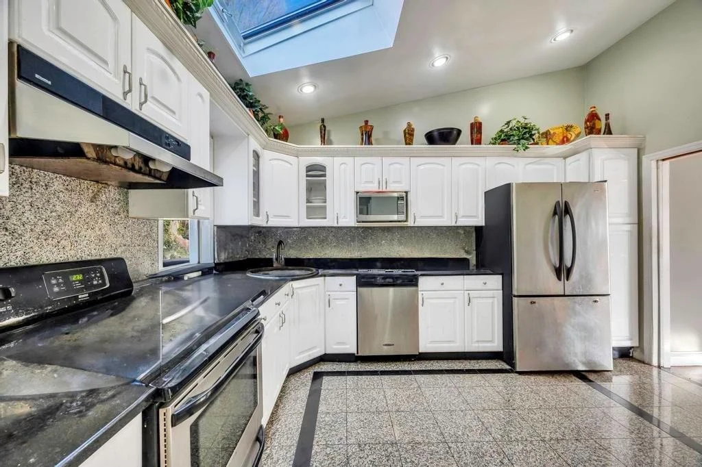 Photo of 82 Royal Drive