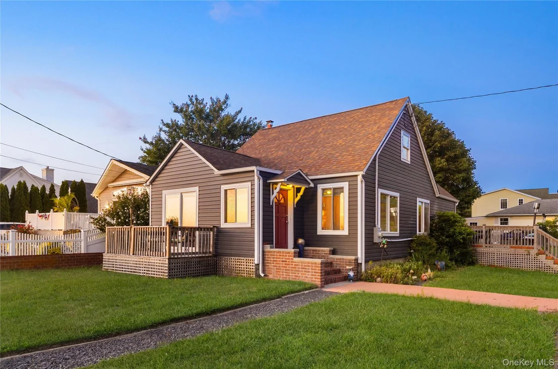Photo of 21 Grandview Drive