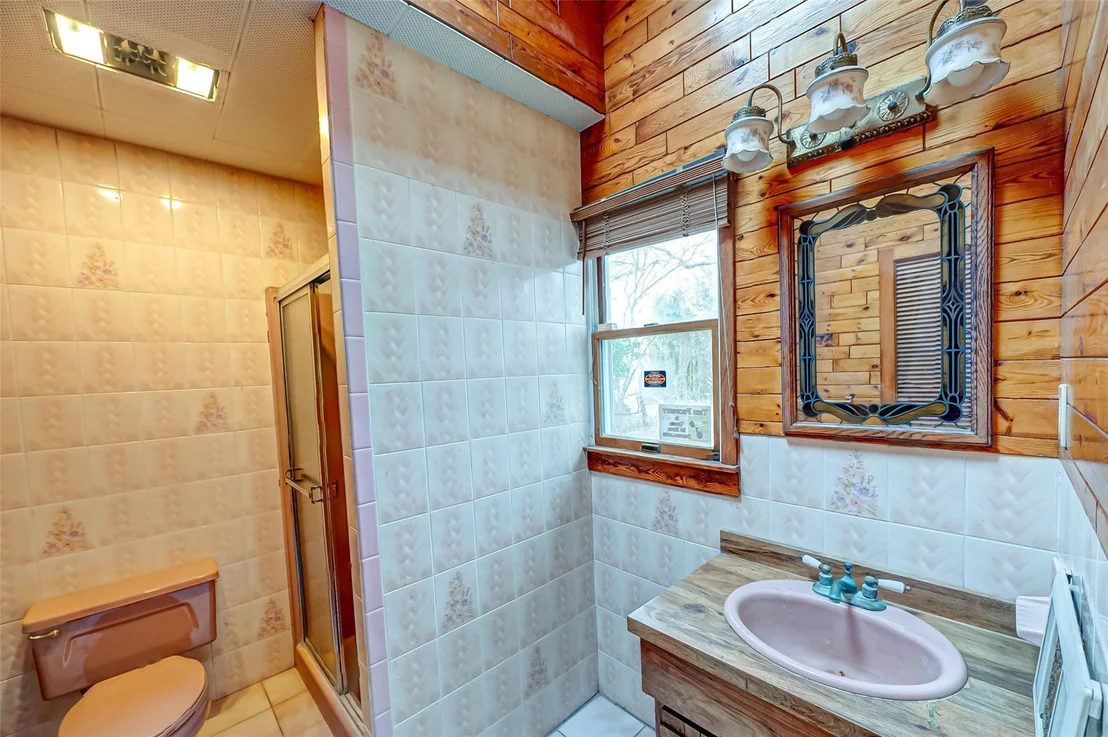 Photo of 34 Hemlock Drive
