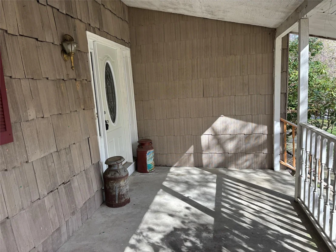 Photo of 10 Fox Hill Road