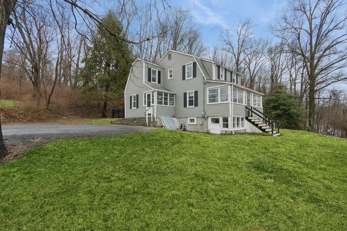 Photo of 222 Baxtertown Road