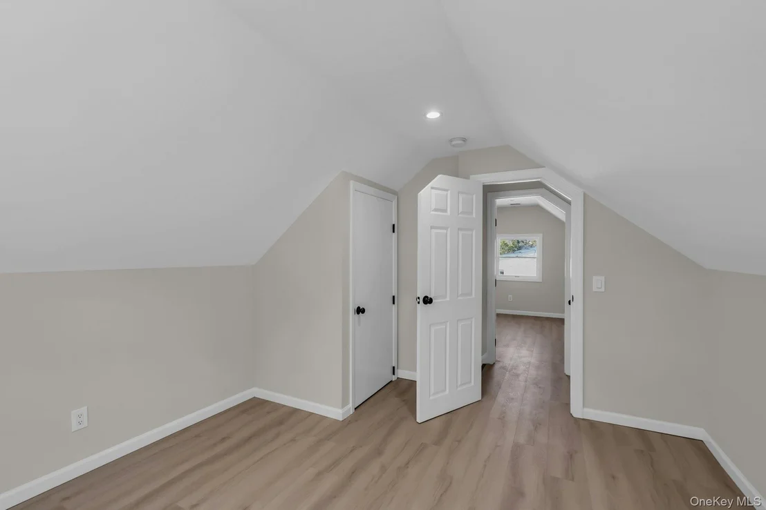 Photo of 133 Lakeview Drive