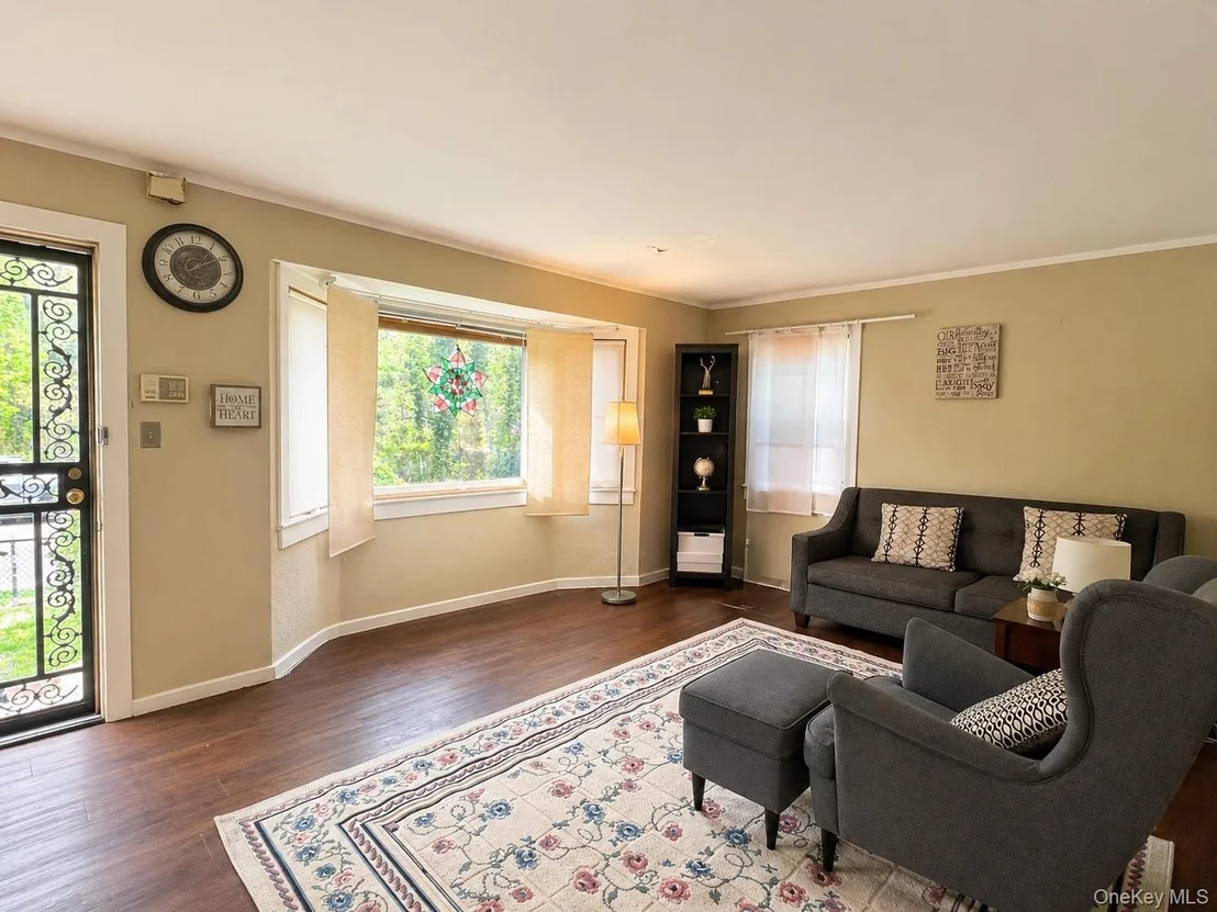 Photo of 444 Brookside Avenue