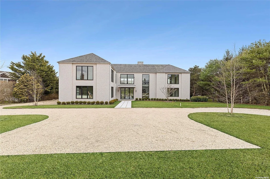 Photo of 637 Halsey Lane