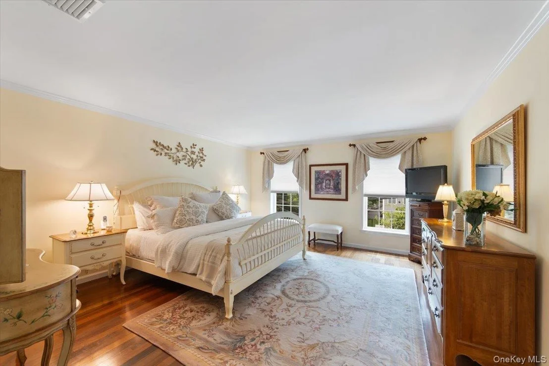 Photo of 1510 Maple Avenue