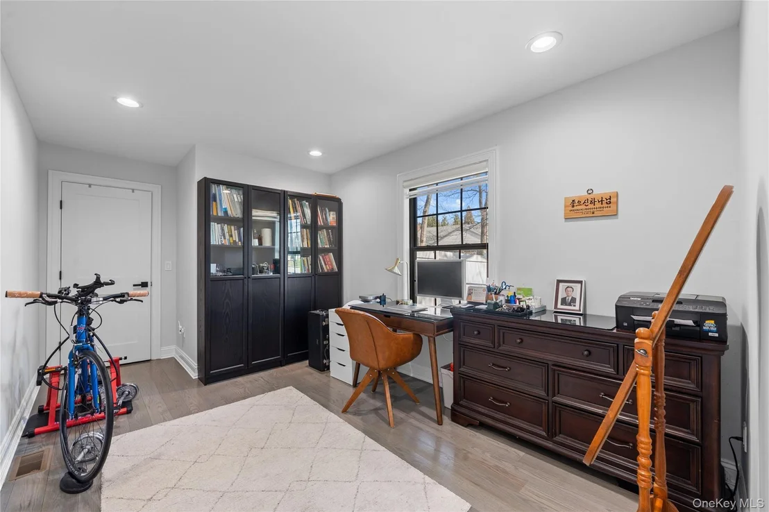 Photo of 2 Pine Drive S