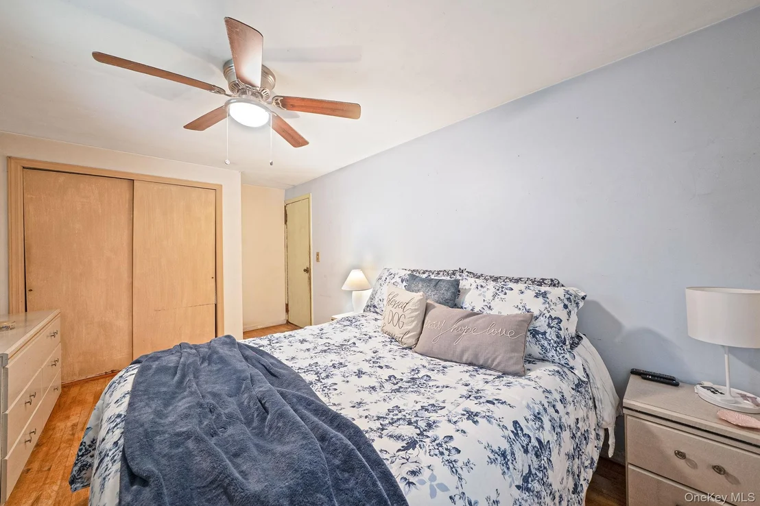 Photo of 9 Foxcroft Lane