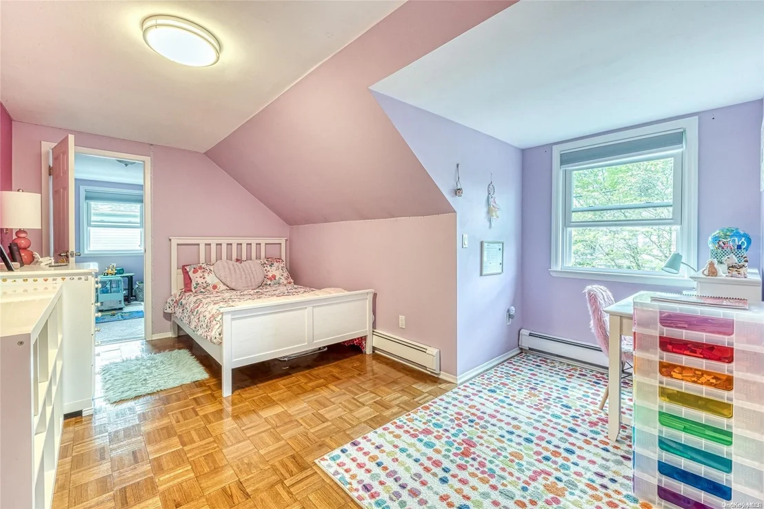 Photo of 2174 Hamilton Road