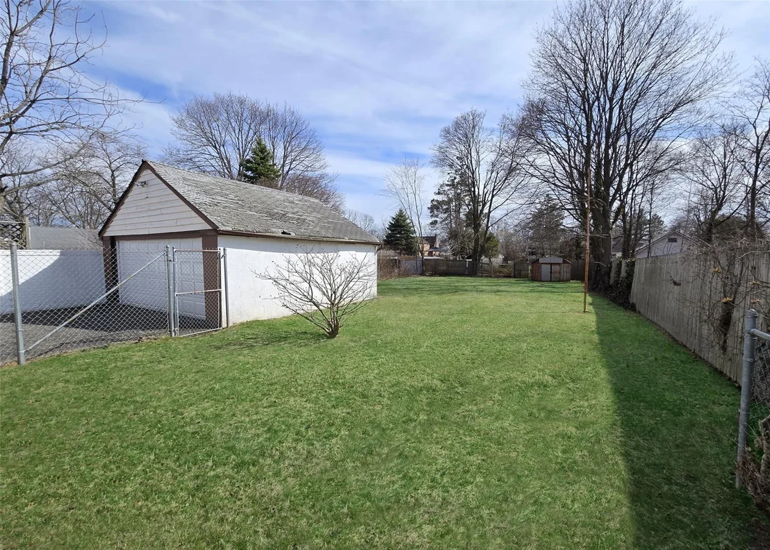 Photo of 19 2nd Avenue