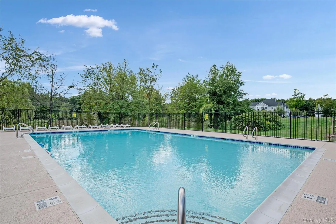 Photo of 93 Meadow View Drive