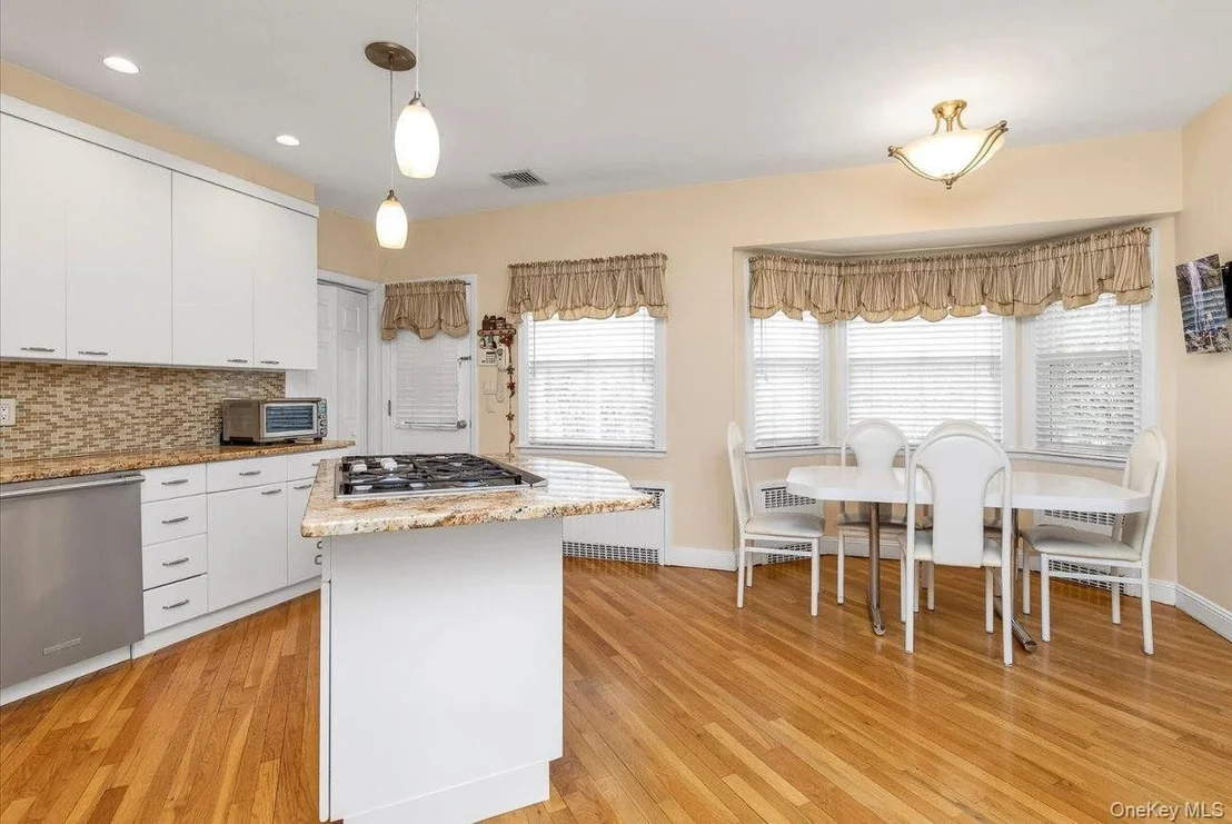 Photo of 757 Bixby Drive