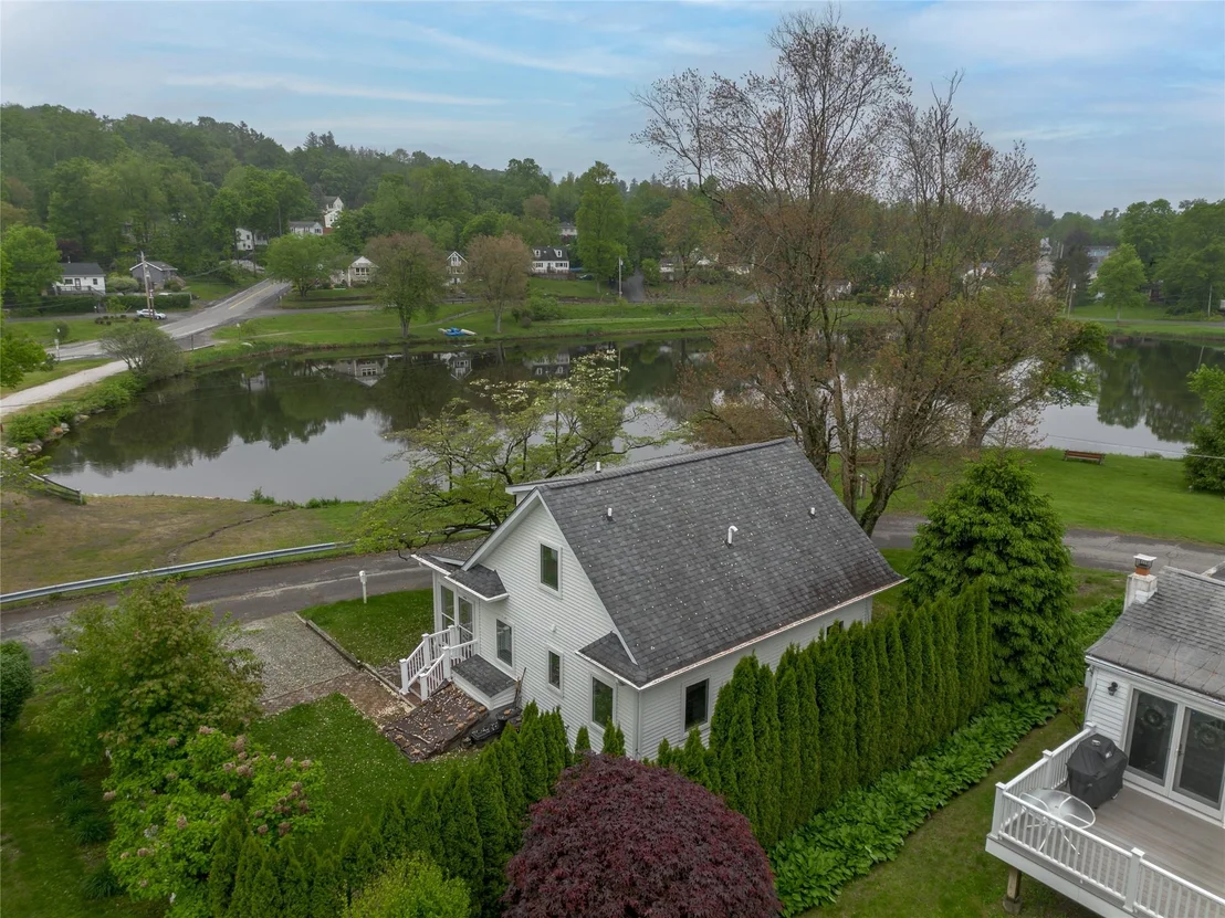 Photo of 47 Champlain Drive