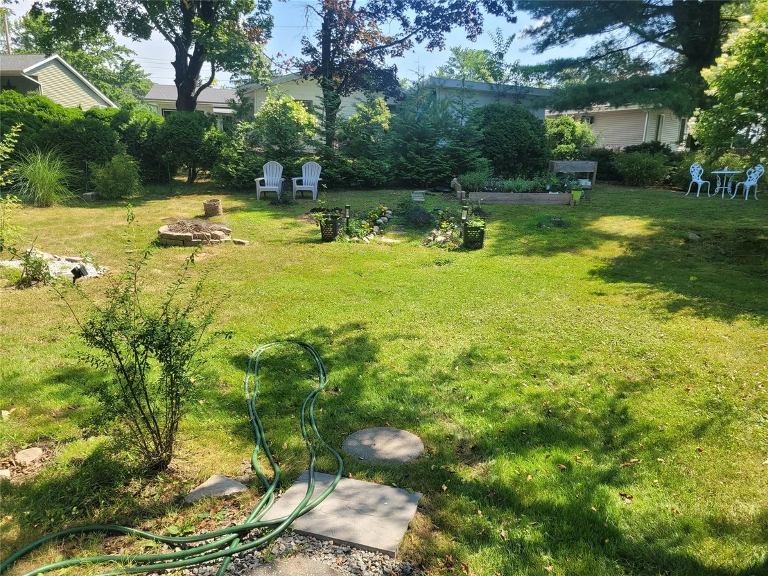 Photo of 33 Crescent Circle