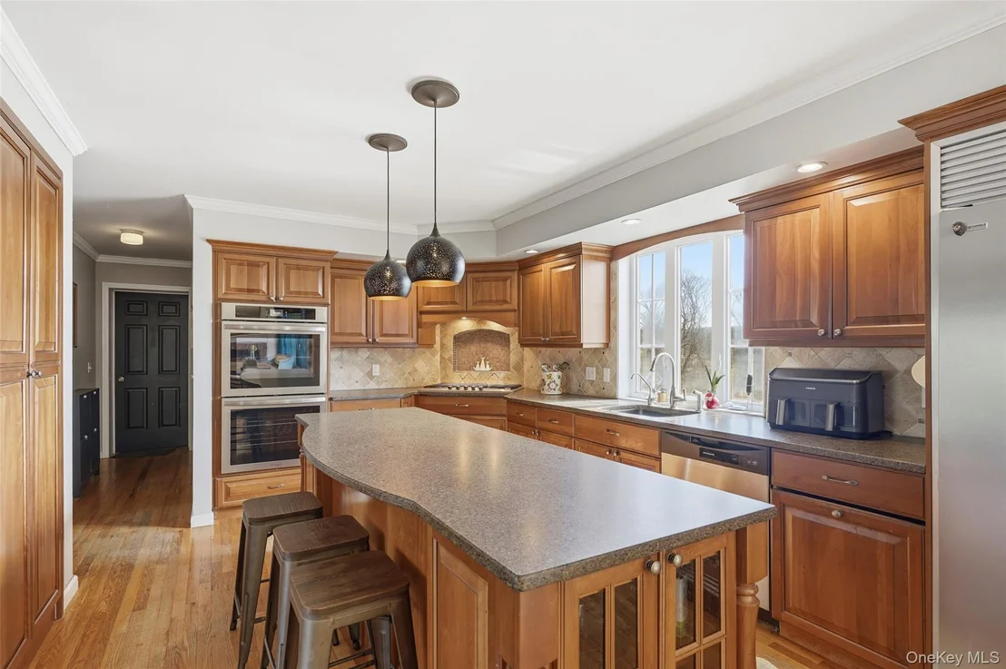 Photo of 27 Ridge View Drive
