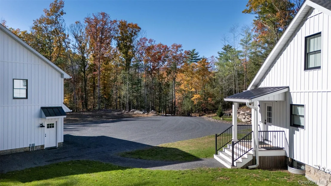 Photo of 367 South Road