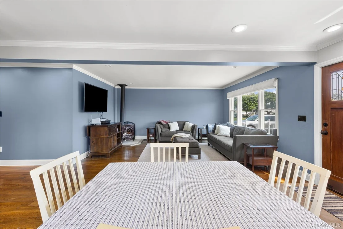 Photo of 7 Edwards Drive