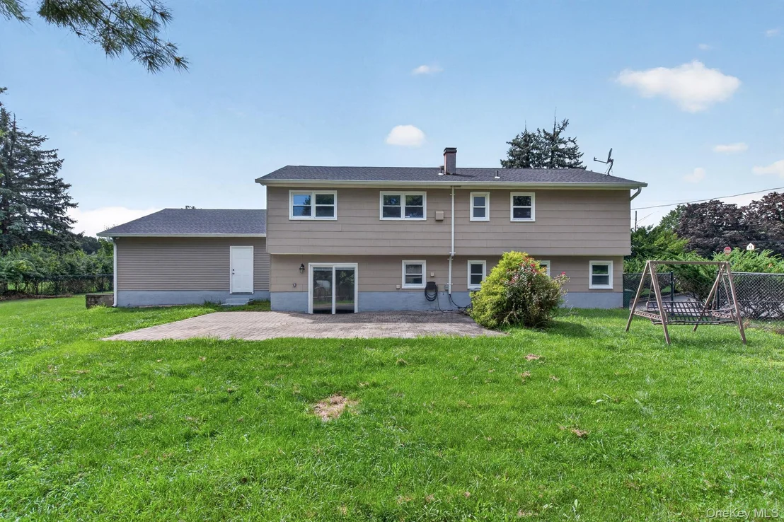 Photo of 123 Lester Drive