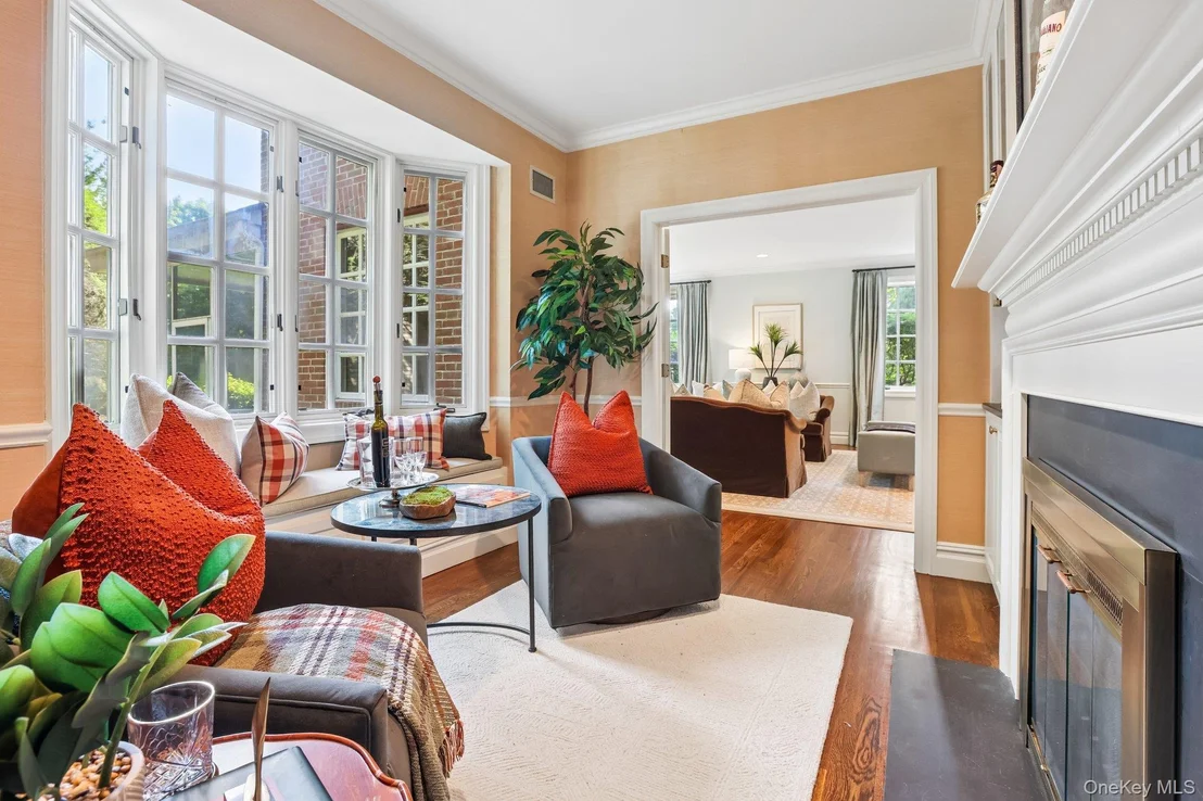 Photo of 90 Greenhaven Road