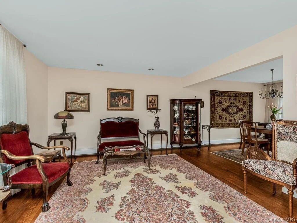 Photo of 91 Edgecliff Terrace
