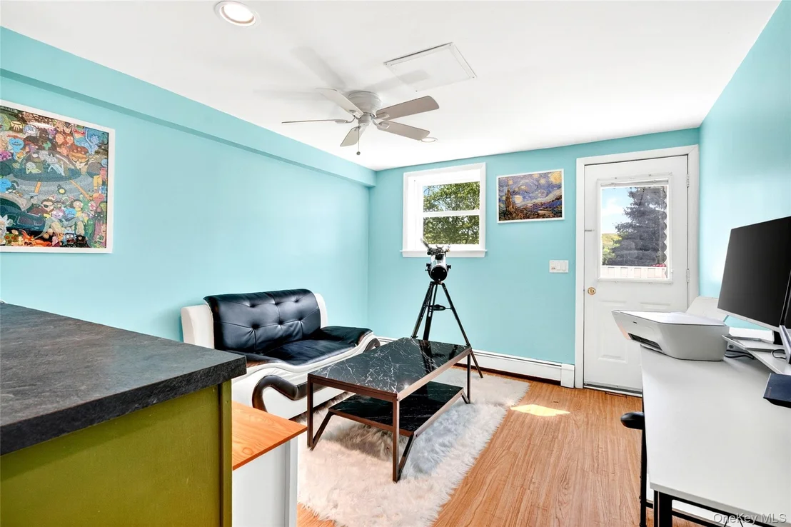 Photo of 25 Hillside Avenue