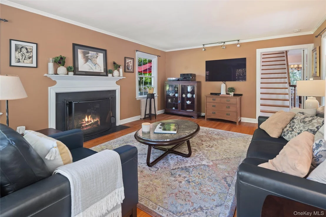 Photo of 611 Decatur Avenue