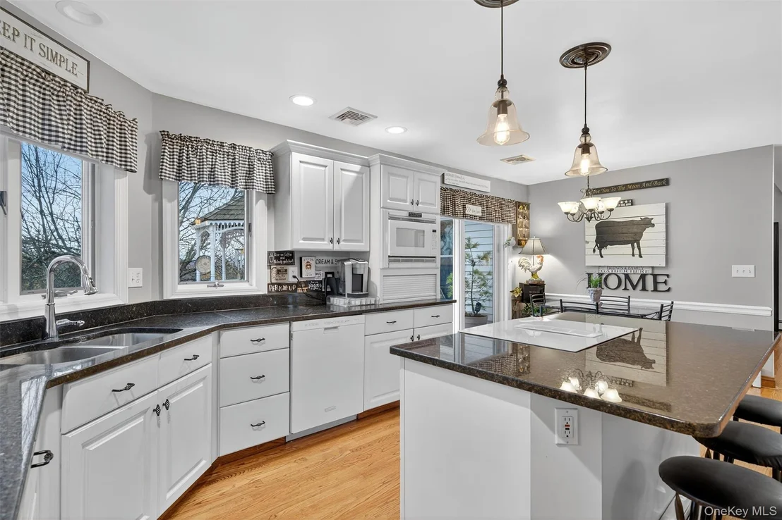 Photo of 31 Almond Tree Lane