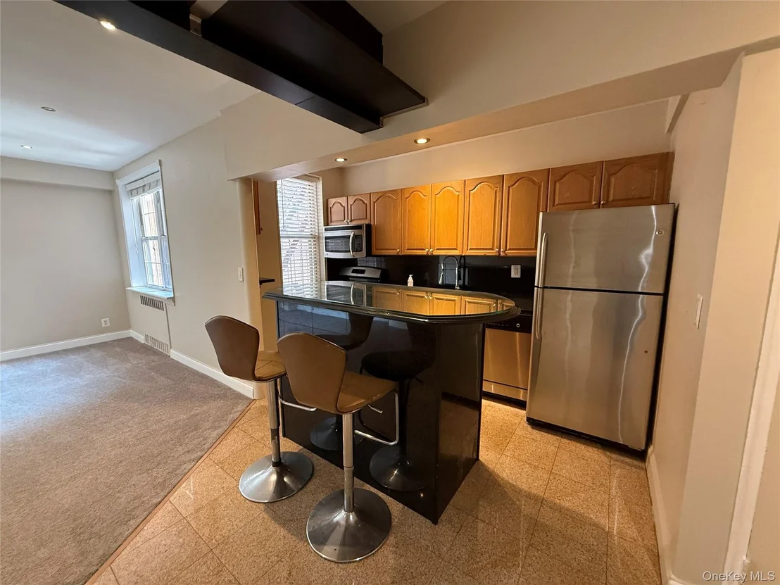 Photo of Unit B38 at 796 Bronx River Road