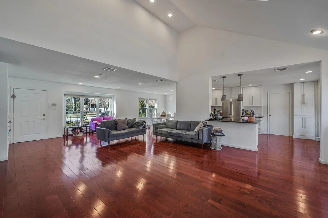 Photo of 26 Oak Meadow Road