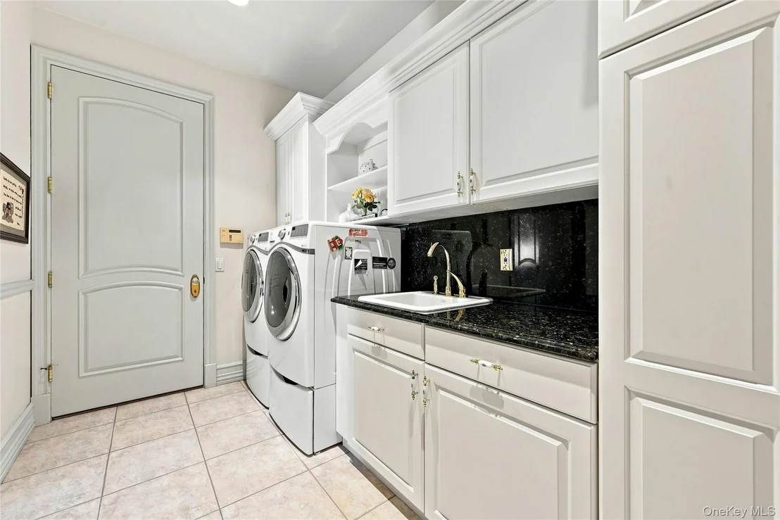 Photo of 3 Crescent Drive