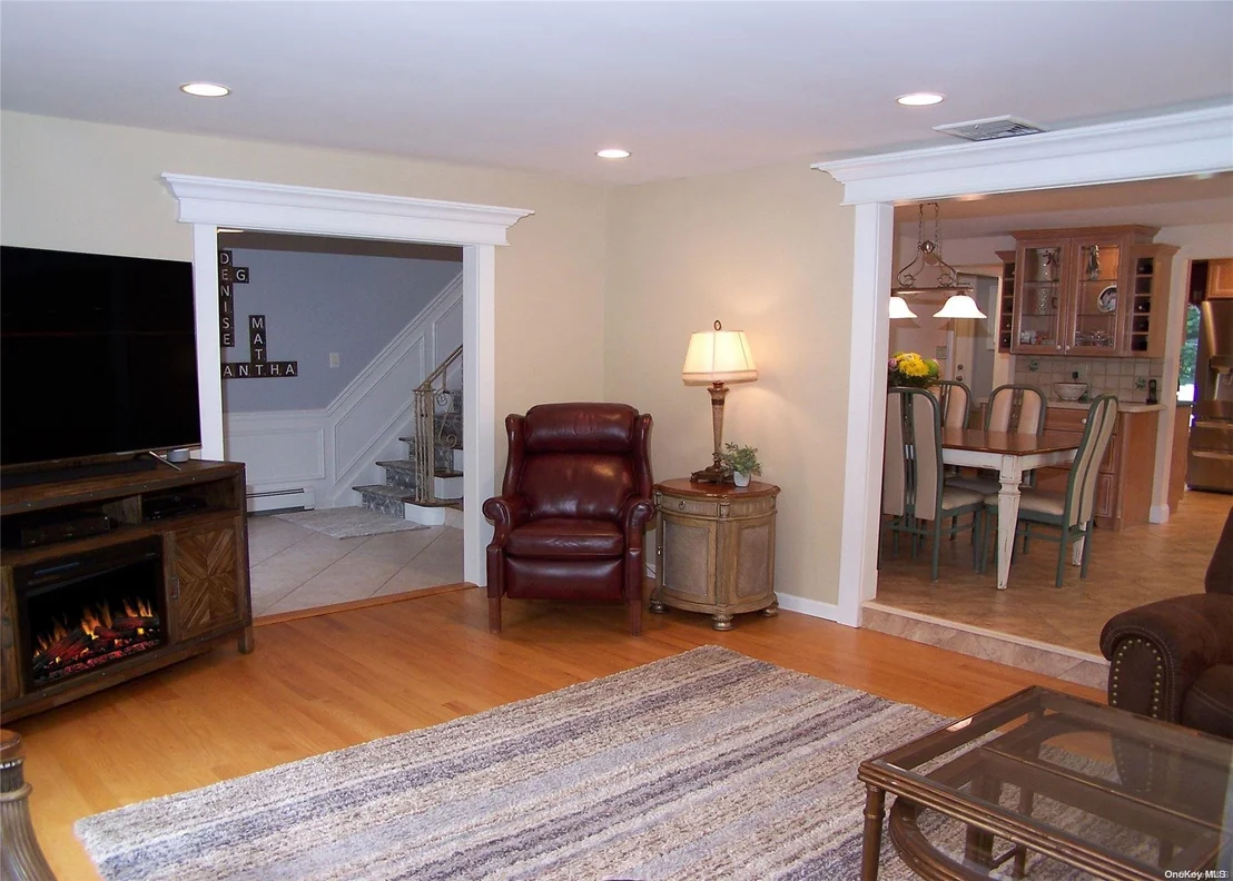 Photo of 6 Woodview Drive