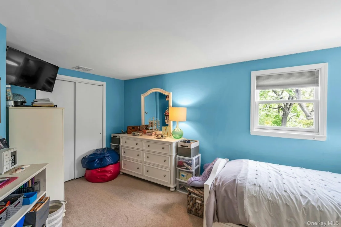 Photo of 303 Timberpoint Road