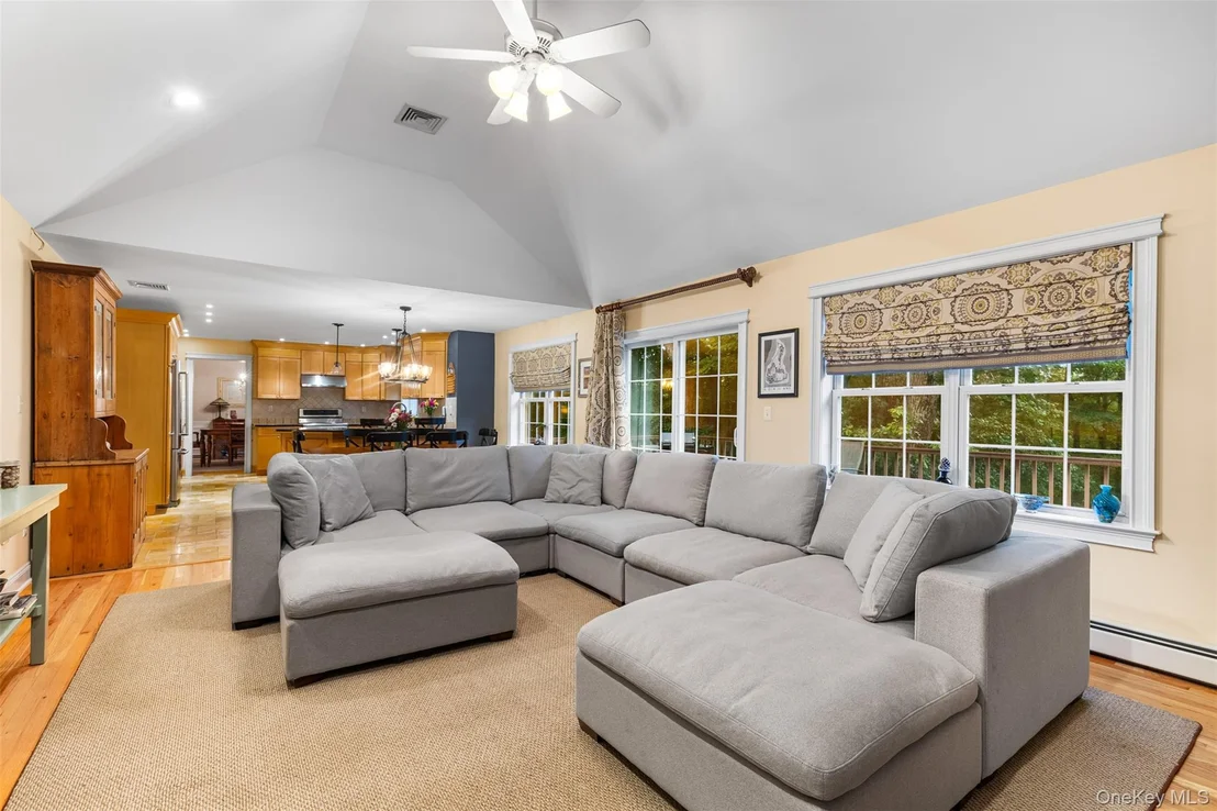 Photo of 17 Ruby Lane