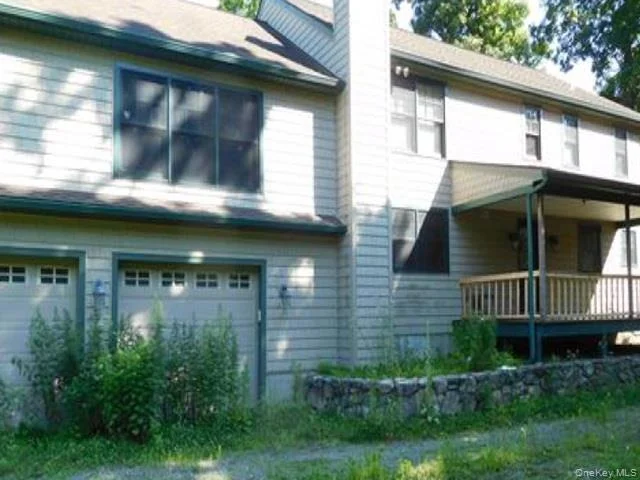 Photo of 6 Brookside Lane