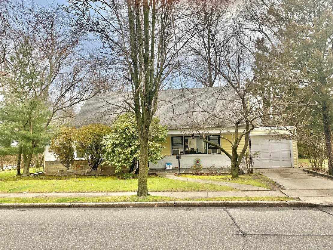 Photo of 107 Baker Hill Road