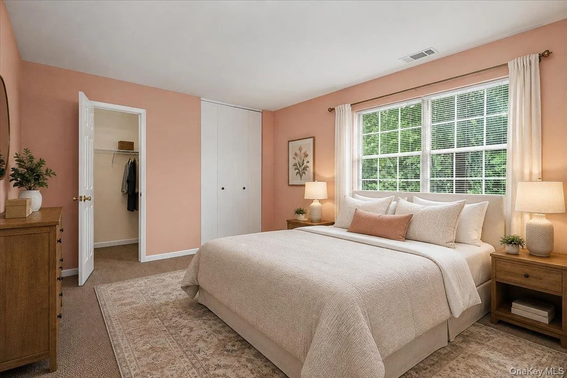 Photo of Unit D at 902 Commons Way