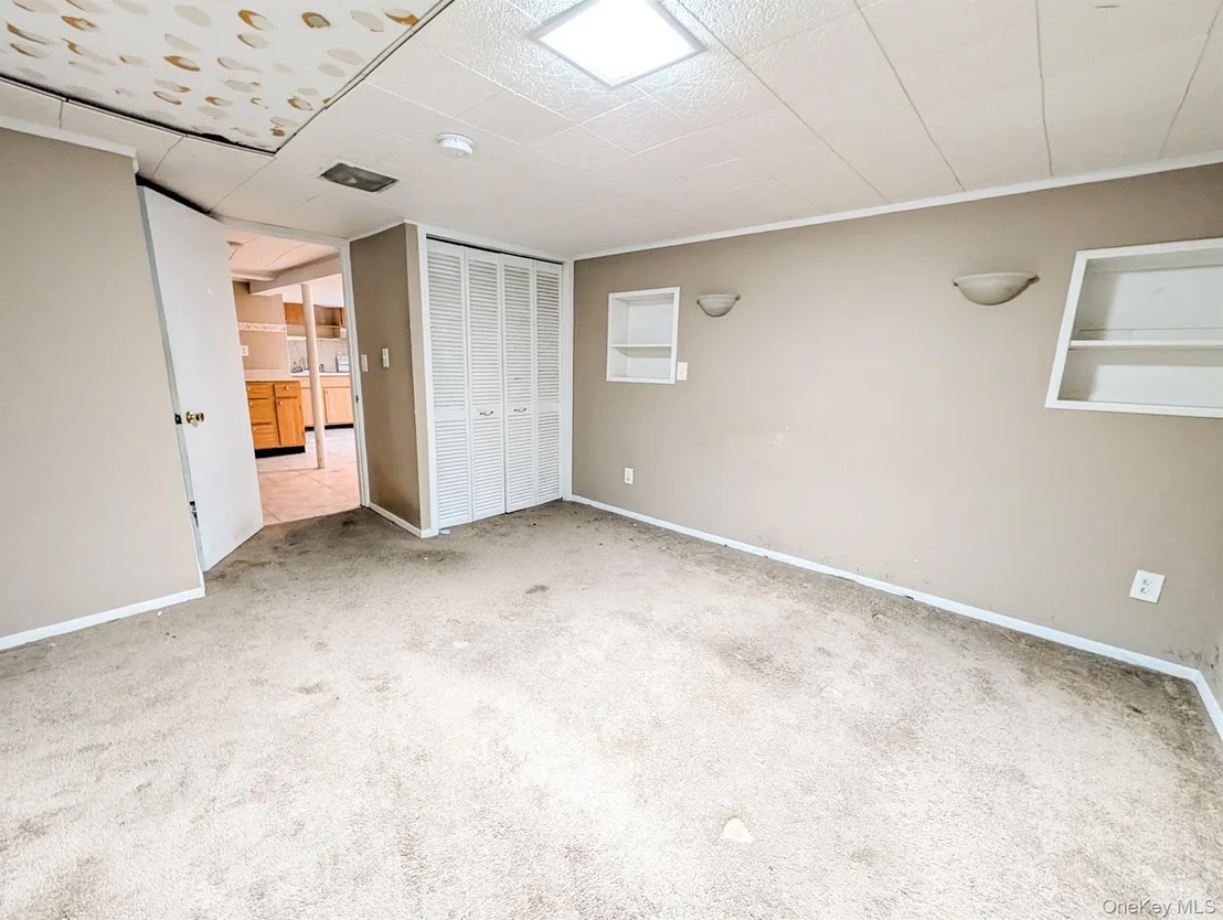 Photo of 28 Jonas Boulevard