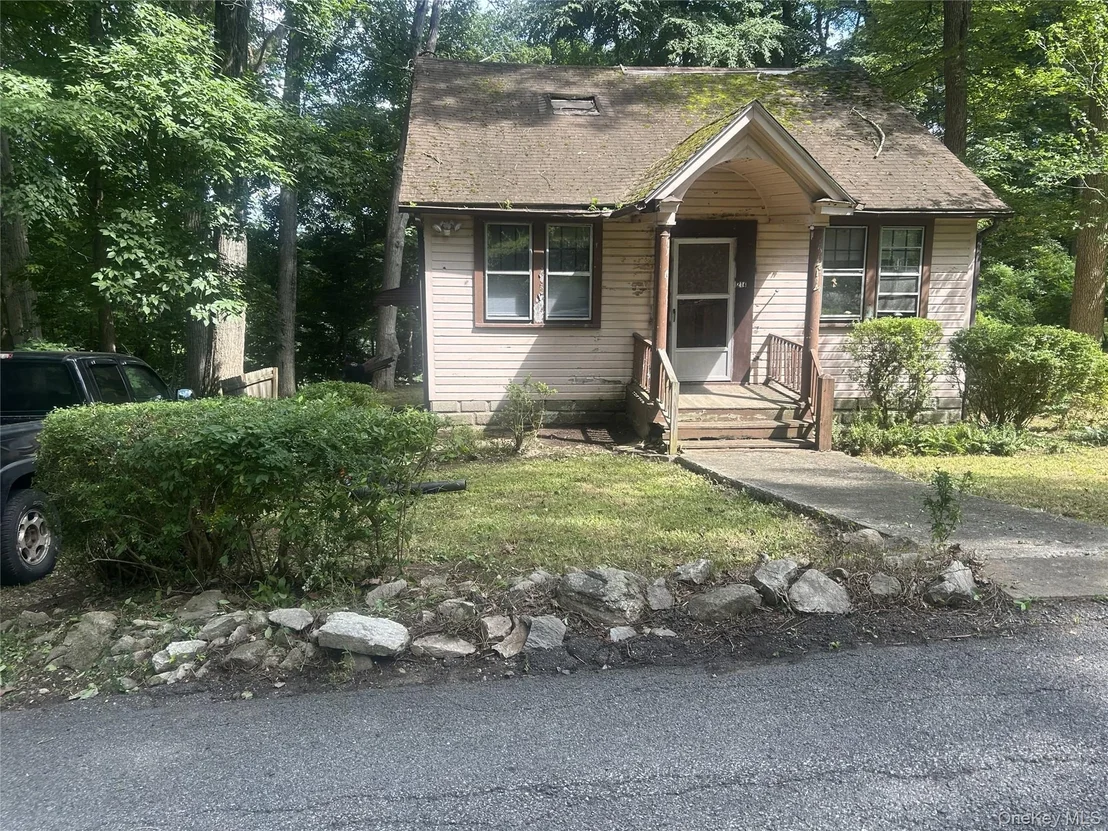 Photo of 214 Walnut Road