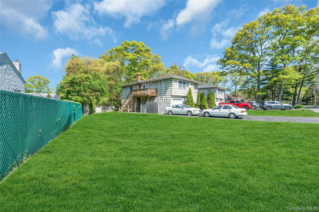 Photo of 106 Summit Drive